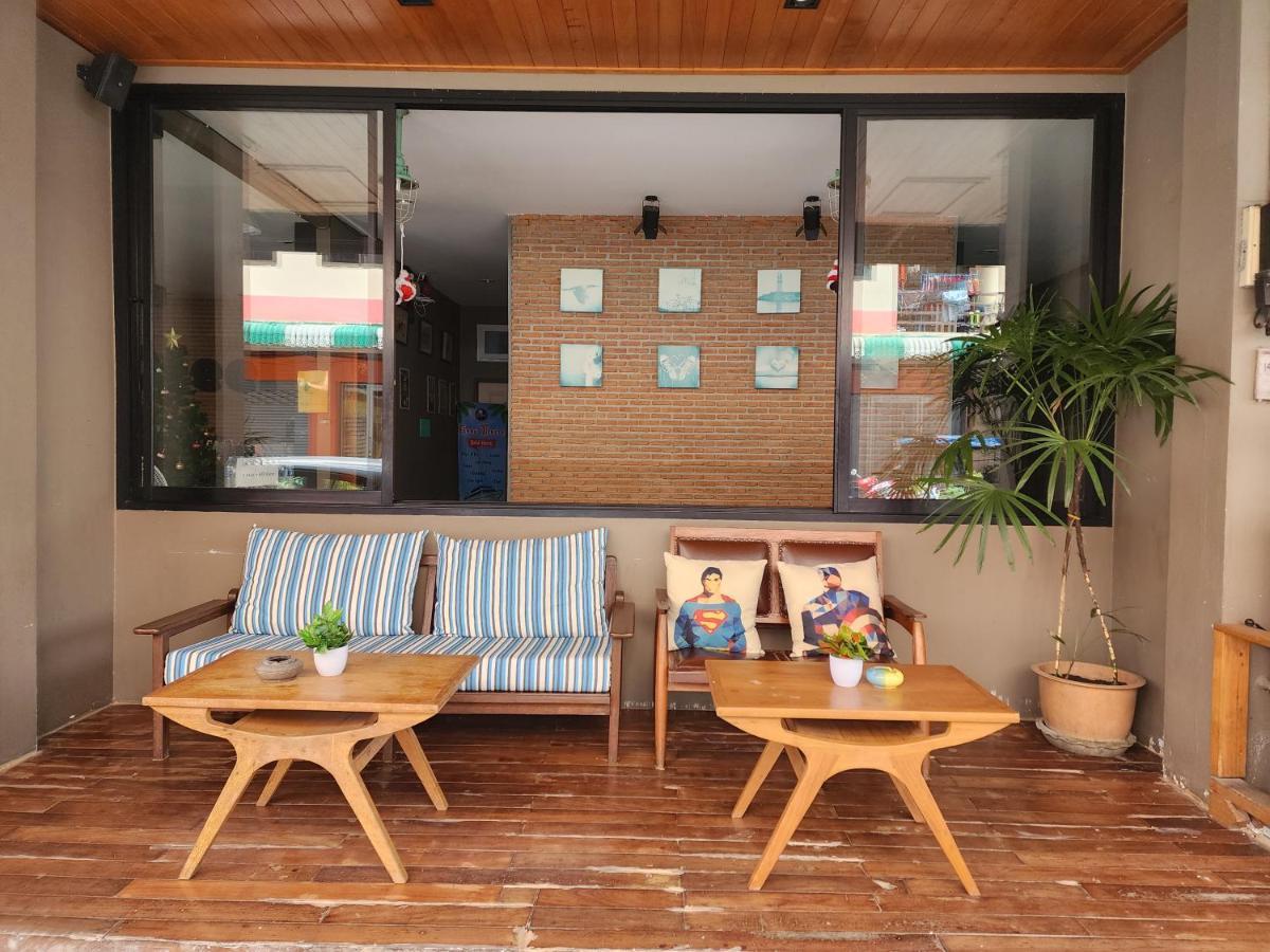 Dfeel House Hostel Patong Exterior photo