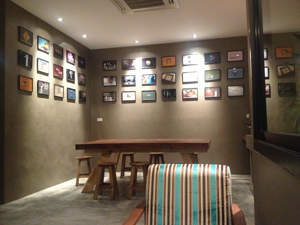 Dfeel House Hostel Patong Exterior photo