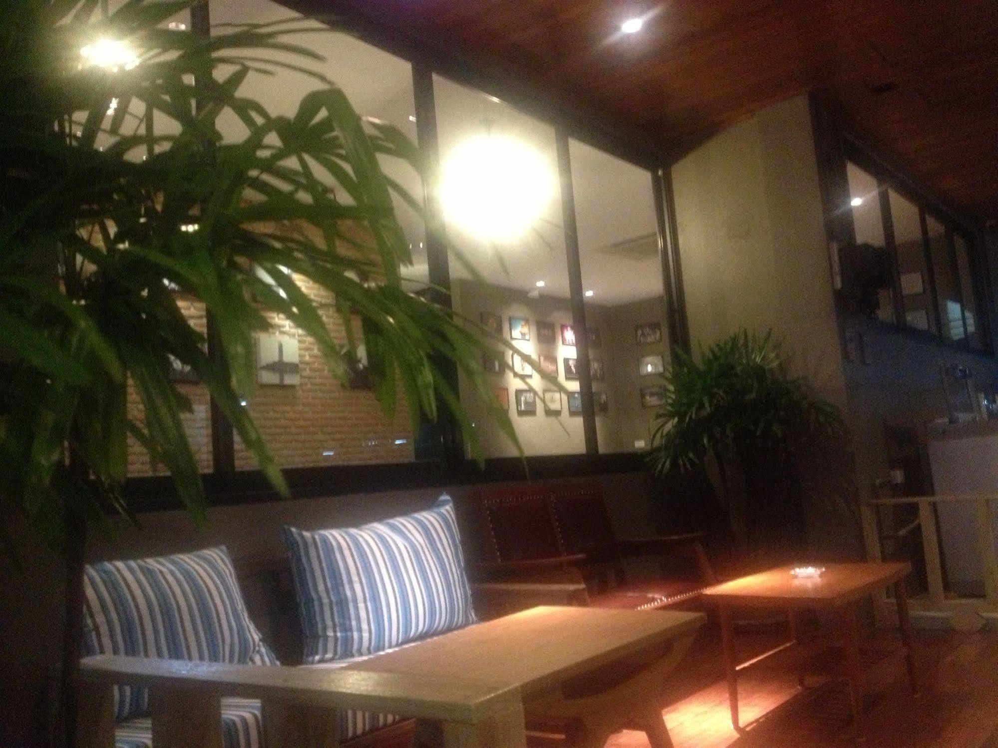 Dfeel House Hostel Patong Exterior photo